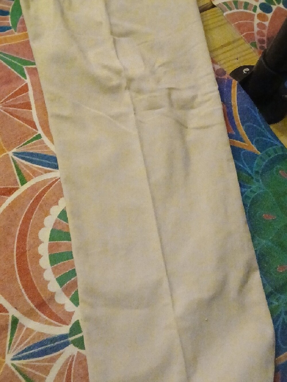 Gloria Vanderbilt Women's Khaki Chinos - Beige - Picture 9 of 9
